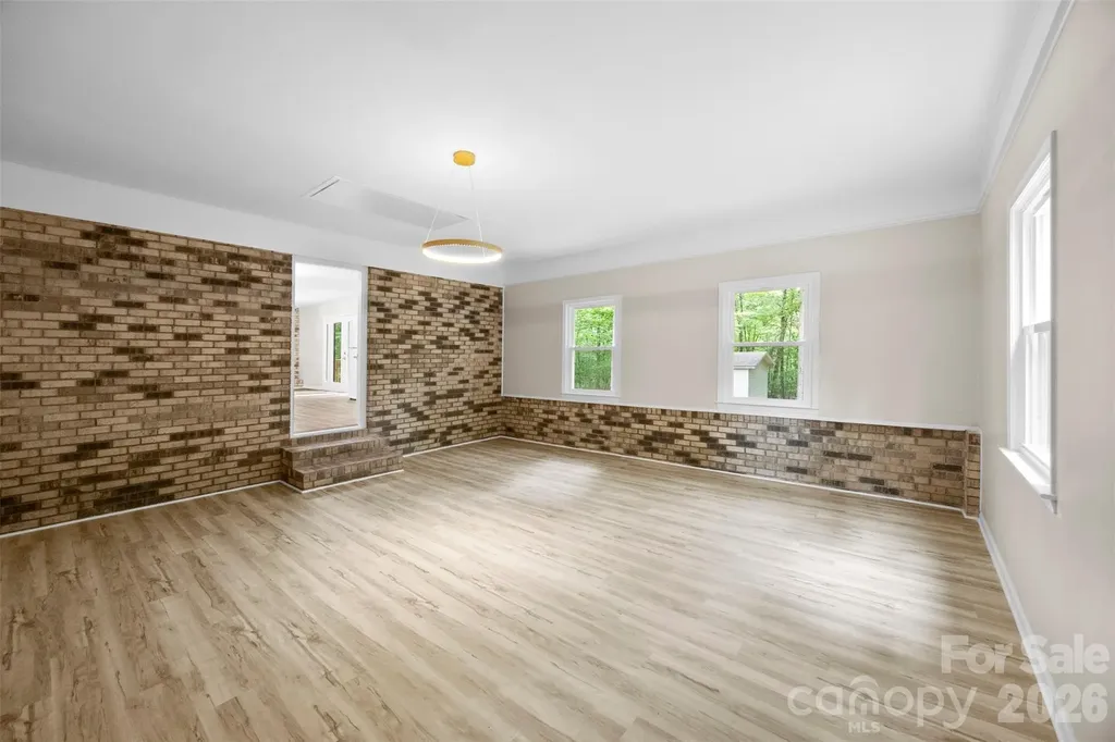 36183 Davis Drive Albemarle NC 28001