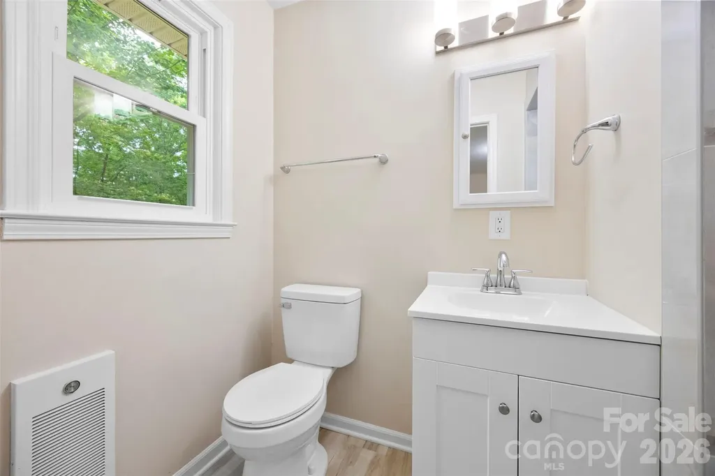 36183 Davis Drive Albemarle NC 28001