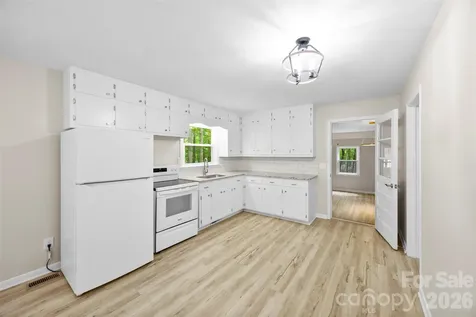 36183 Davis Drive Albemarle NC 28001