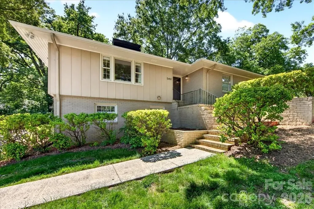 5451 Addison Drive Charlotte NC 28211