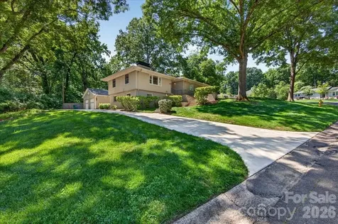 5451 Addison Drive Charlotte NC 28211