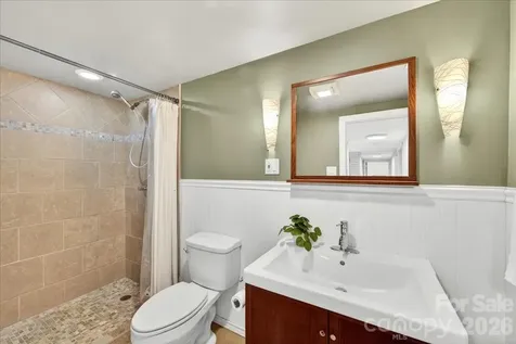 5451 Addison Drive Charlotte NC 28211