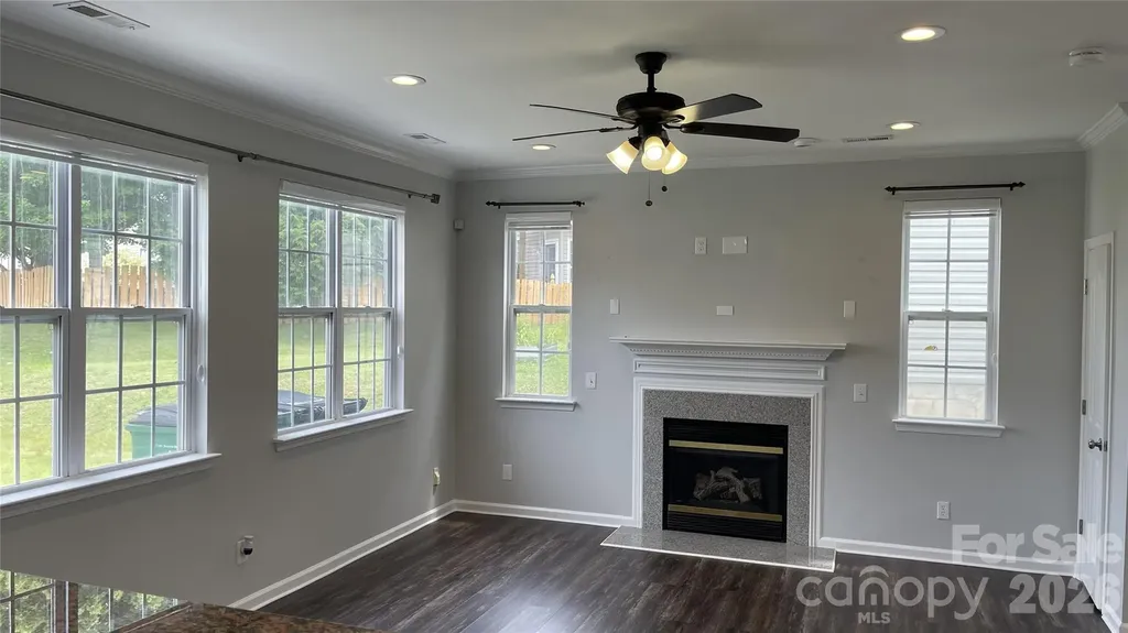 17425 Westmill Lane Charlotte NC 28277