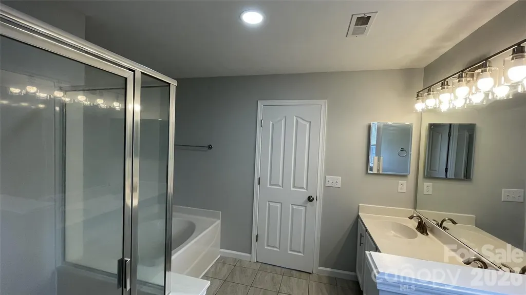 17425 Westmill Lane Charlotte NC 28277
