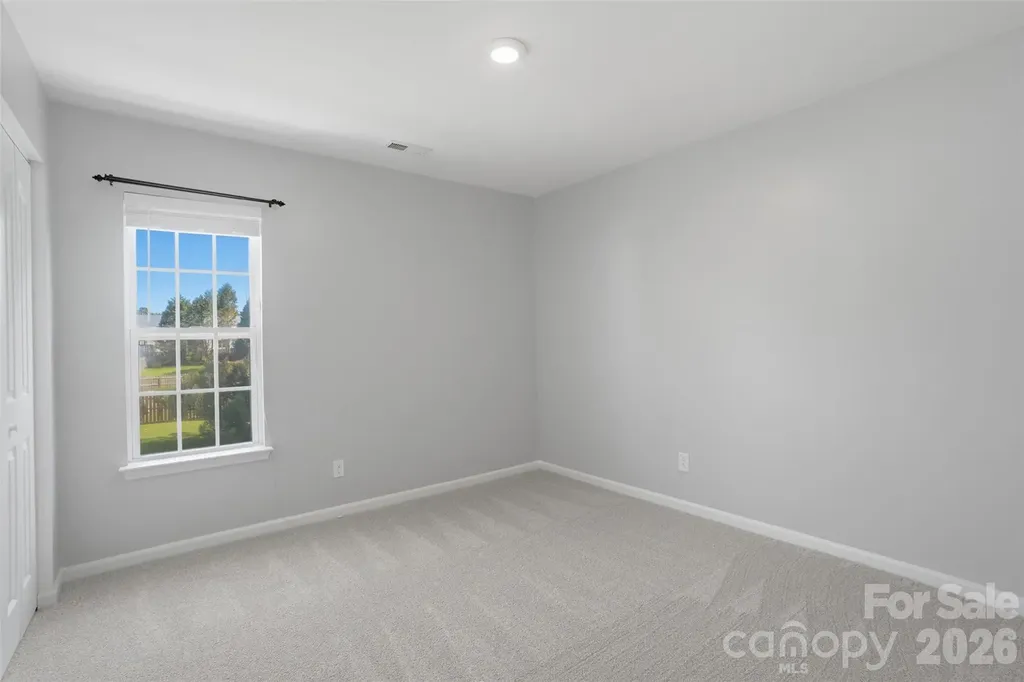17425 Westmill Lane Charlotte NC 28277