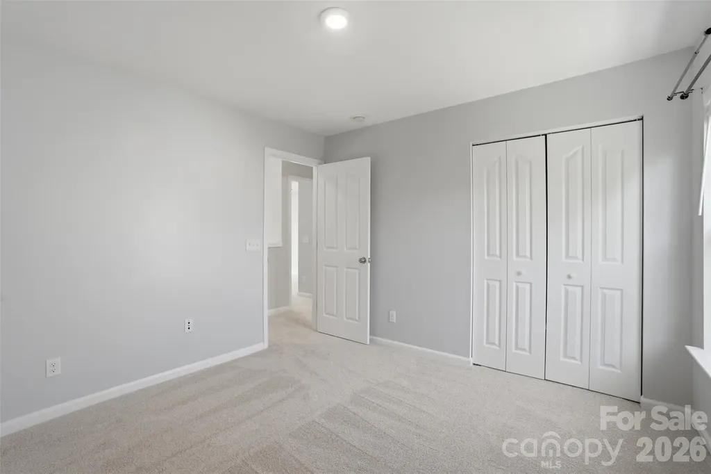 17425 Westmill Lane Charlotte NC 28277
