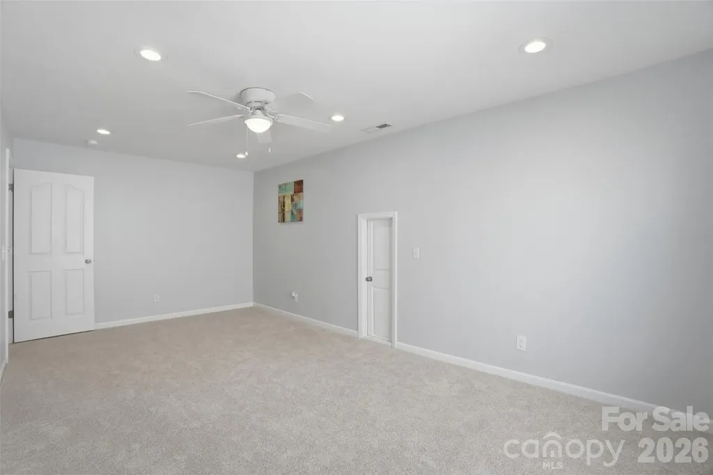 17425 Westmill Lane Charlotte NC 28277