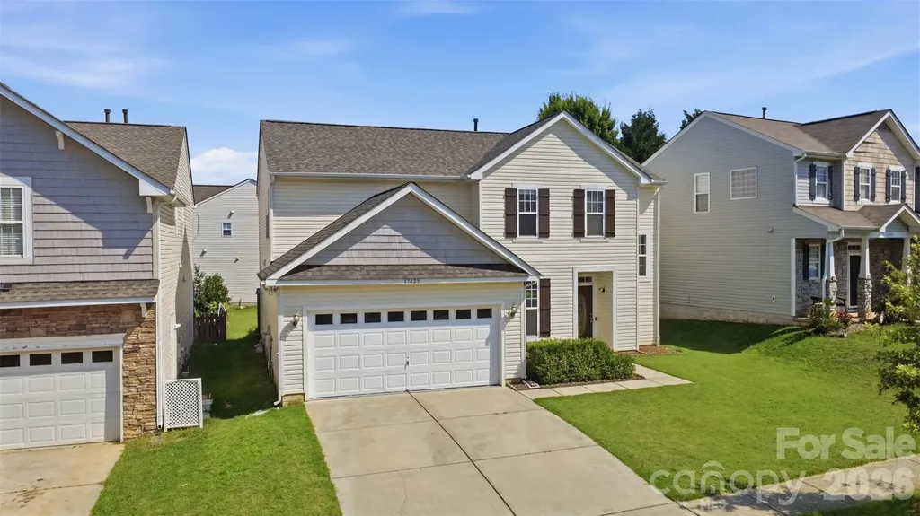 17425 Westmill Lane Charlotte NC 28277