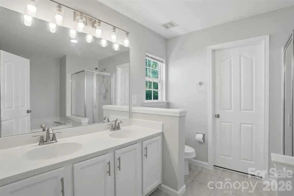 17425 Westmill Lane Charlotte NC 28277