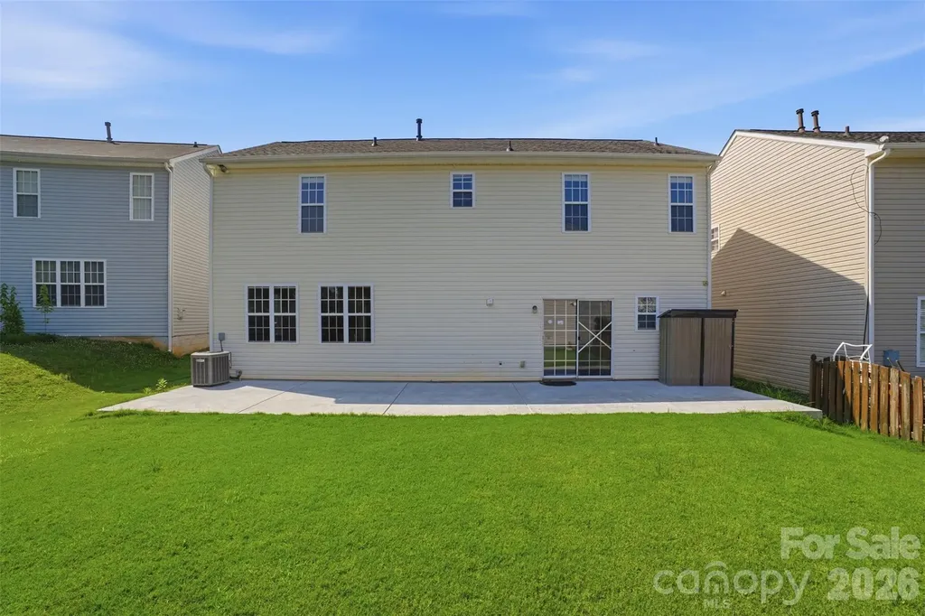 17425 Westmill Lane Charlotte NC 28277