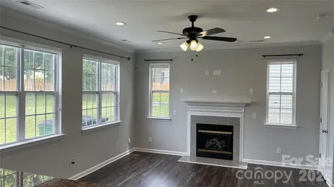 17425 Westmill Lane Charlotte NC 28277