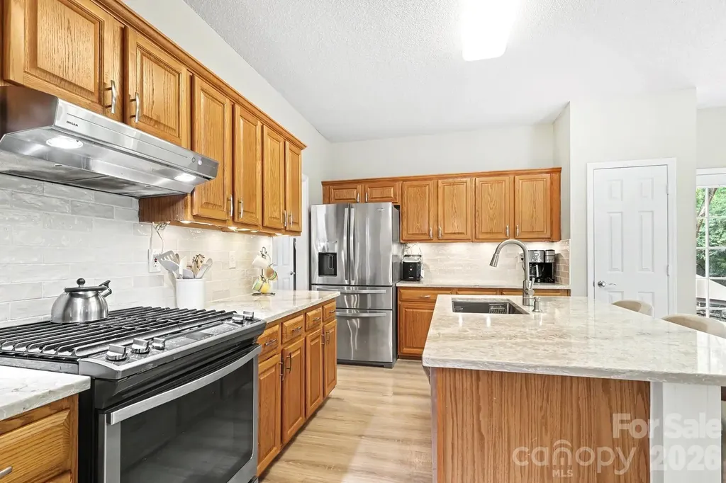 4710 Kirkgard Trail Charlotte NC 28269