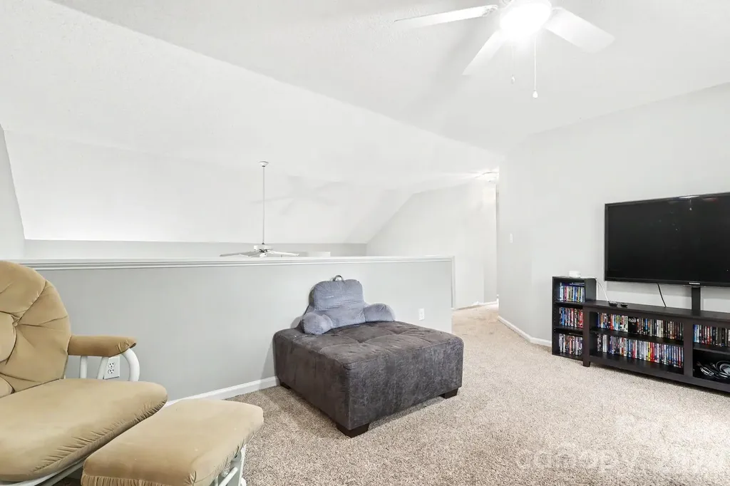 4710 Kirkgard Trail Charlotte NC 28269