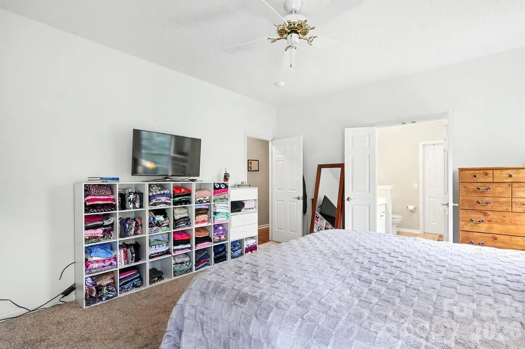 4710 Kirkgard Trail Charlotte NC 28269