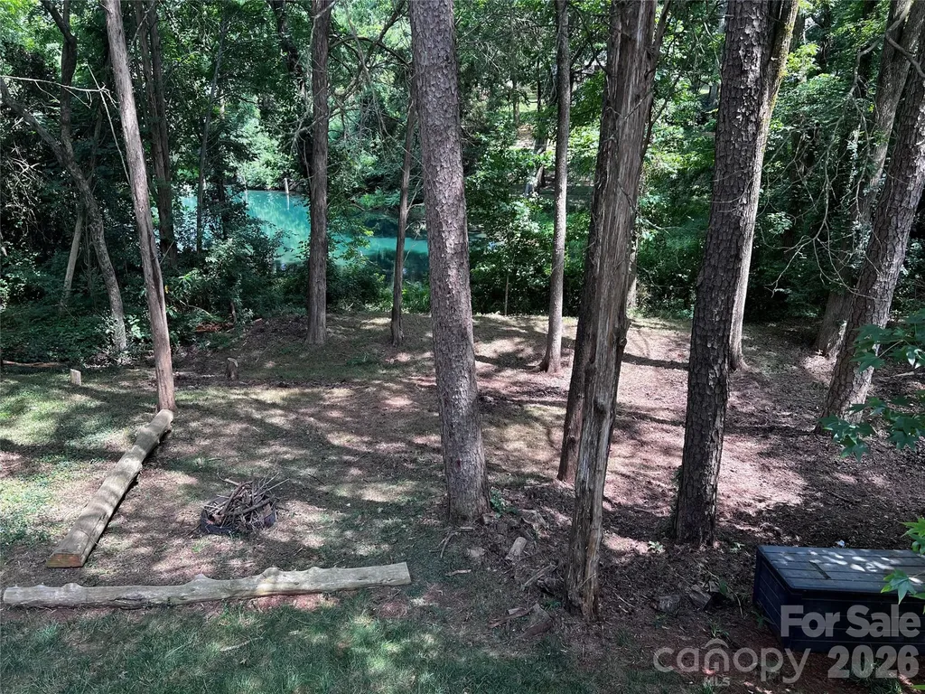 4710 Kirkgard Trail Charlotte NC 28269