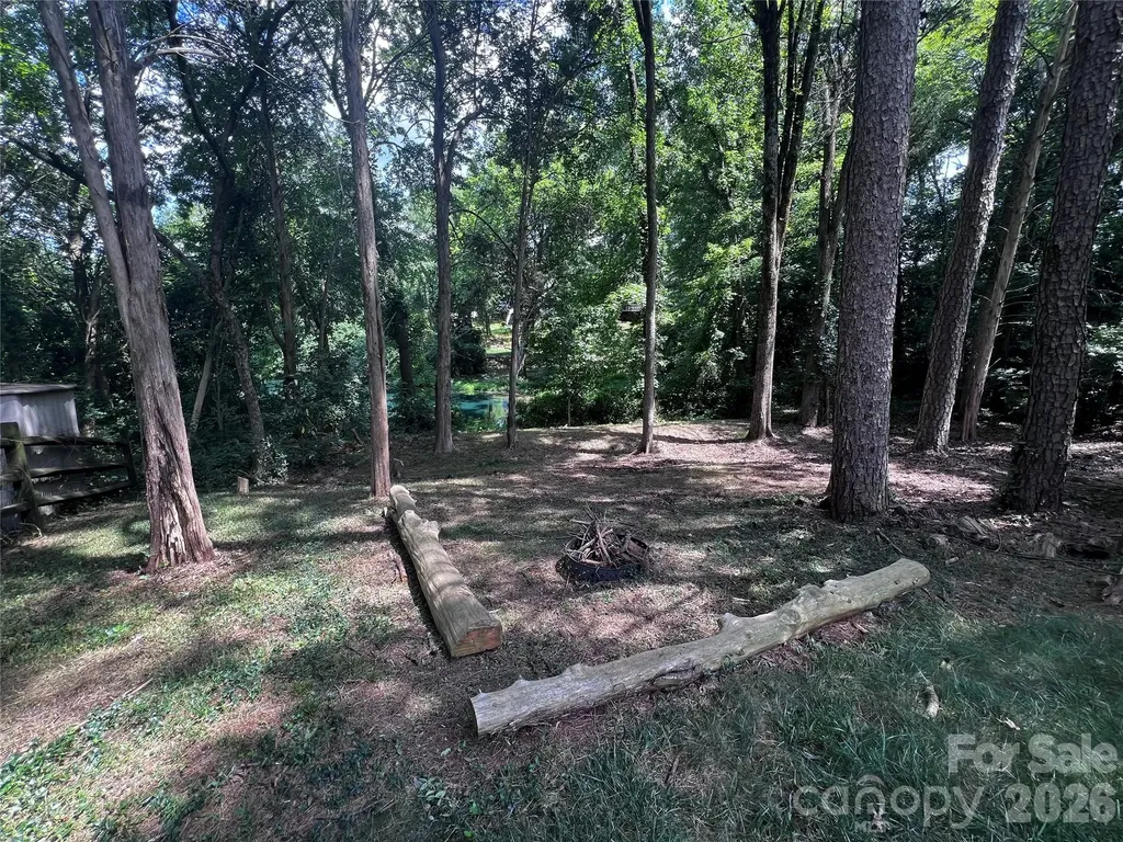 4710 Kirkgard Trail Charlotte NC 28269