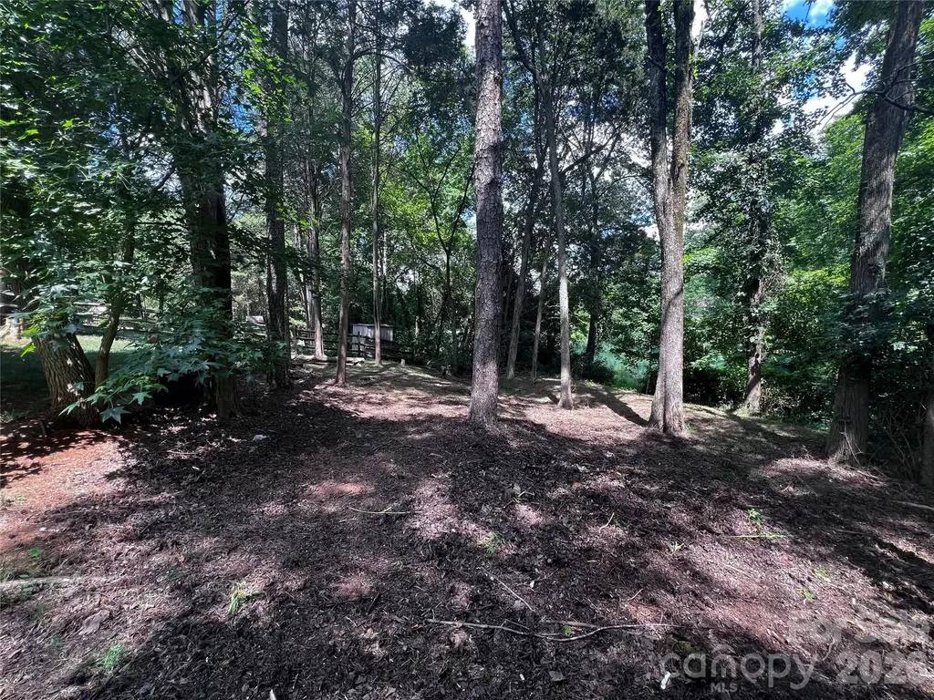 4710 Kirkgard Trail Charlotte NC 28269