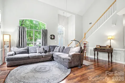 4710 Kirkgard Trail Charlotte NC 28269