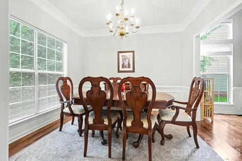 4710 Kirkgard Trail Charlotte NC 28269