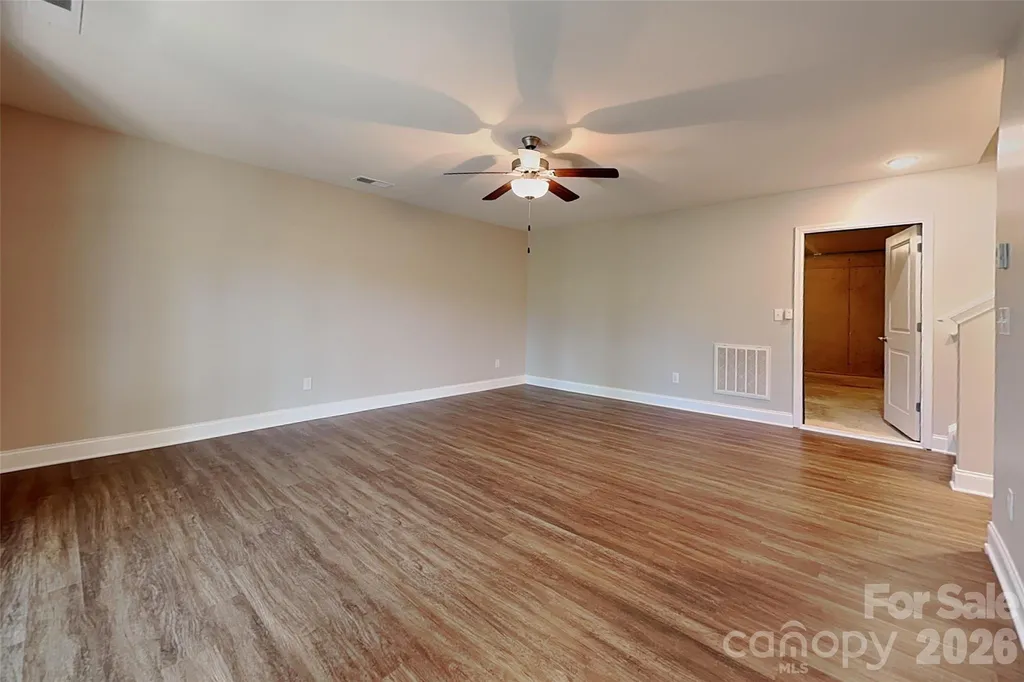 9410 Segundo Lane Charlotte NC 28278