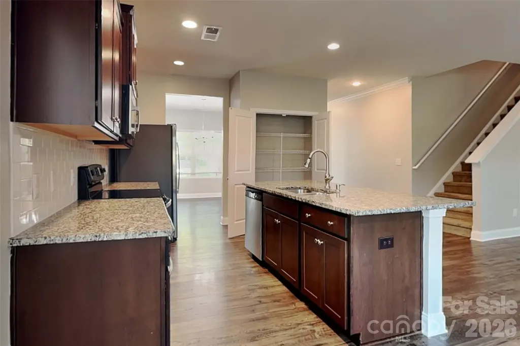 9410 Segundo Lane Charlotte NC 28278
