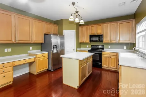 10313 Scotch Pine Circle Charlotte NC 28262