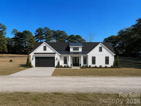 1844 Oak Harbor Drive SW Ocean Isle Beach NC 28469