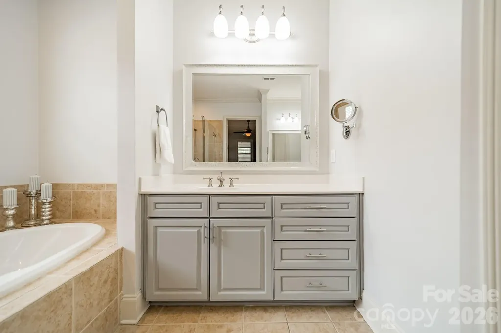 14806 Ballantyne Glen Way Charlotte NC 28277