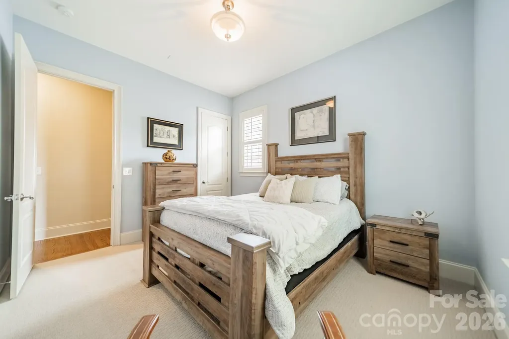 14806 Ballantyne Glen Way Charlotte NC 28277
