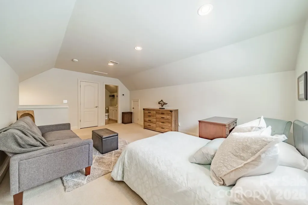 14806 Ballantyne Glen Way Charlotte NC 28277
