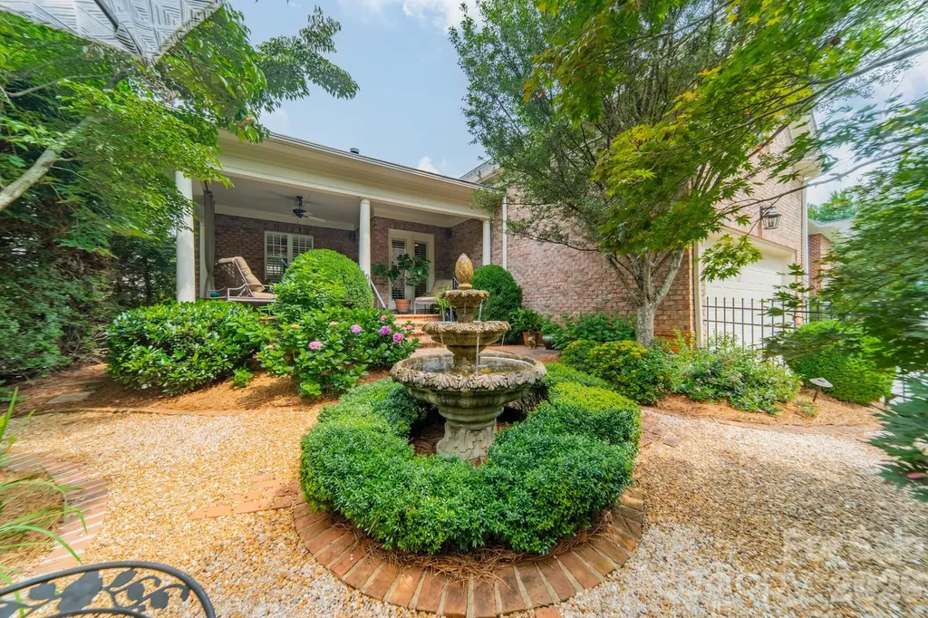 14806 Ballantyne Glen Way Charlotte NC 28277