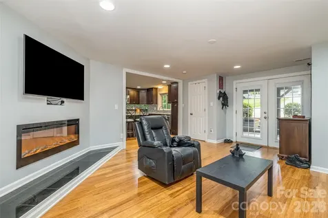 6200 Old Providence Road Charlotte NC 28226