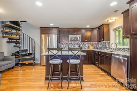 6200 Old Providence Road Charlotte NC 28226
