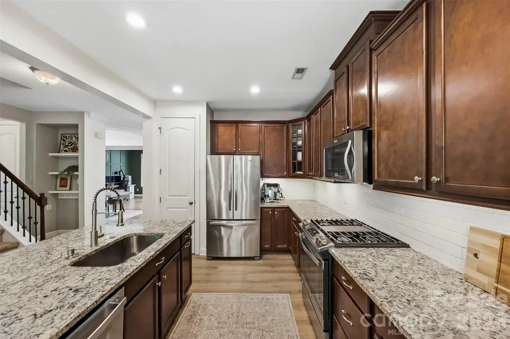 7116 Toxaway Lane Charlotte NC 28269