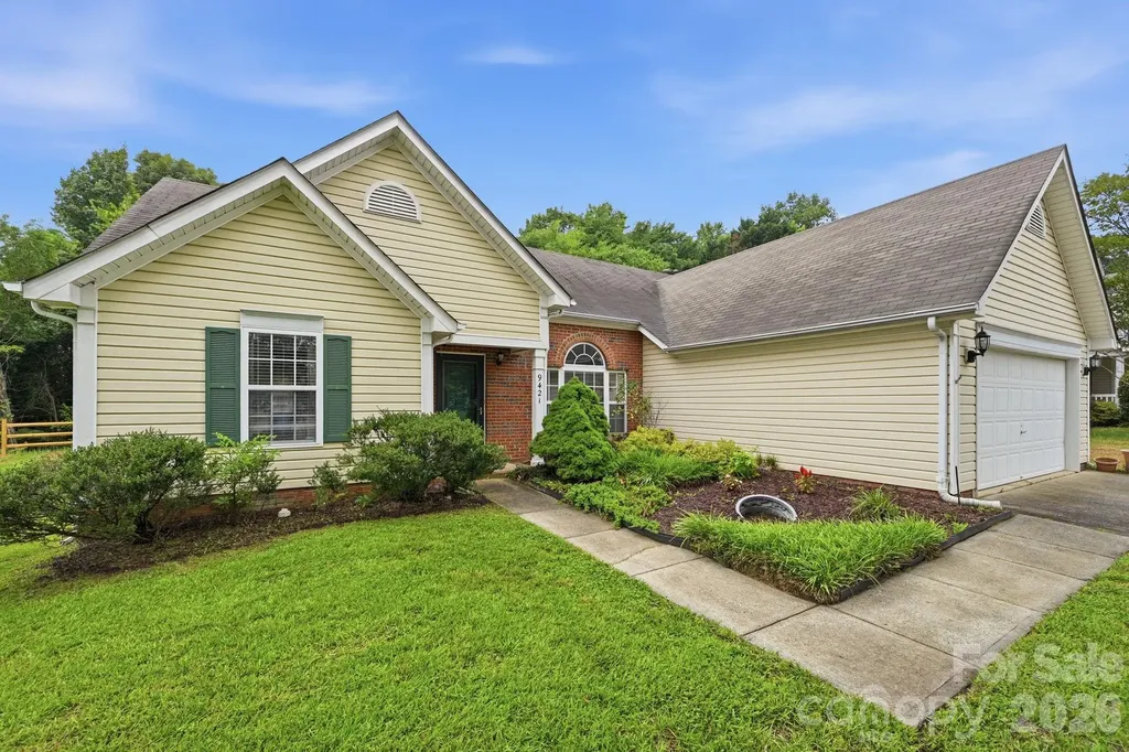 9421 Foggy Meadow Road Charlotte NC 28269