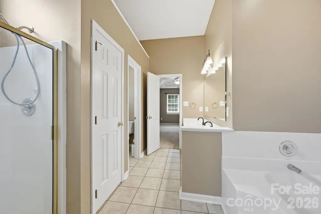 9421 Foggy Meadow Road Charlotte NC 28269
