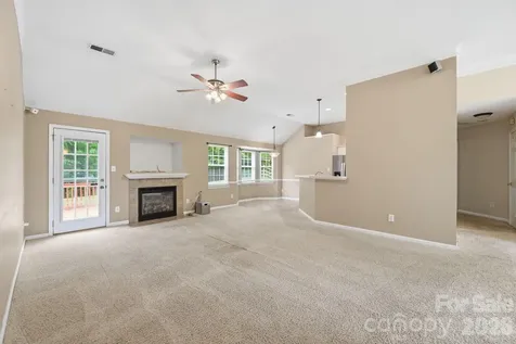 9421 Foggy Meadow Road Charlotte NC 28269