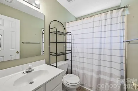 9421 Foggy Meadow Road Charlotte NC 28269