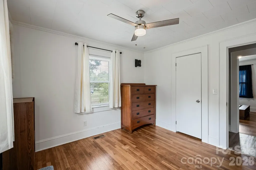 1674 Harris Henrietta Road Forest City NC 28043