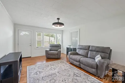 1674 Harris Henrietta Road Forest City NC 28043