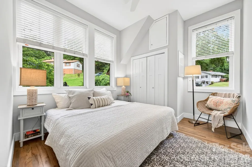 174 Morningside Drive Asheville NC 28806