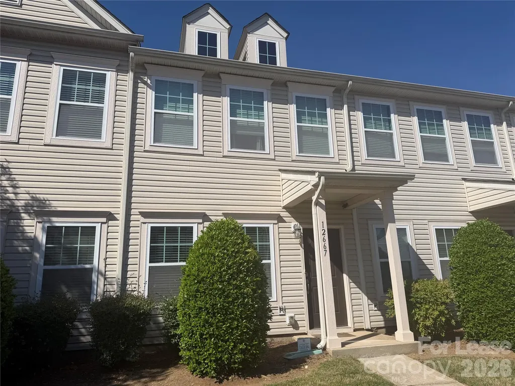 12667 Persimmon Tree Drive Charlotte NC 28273