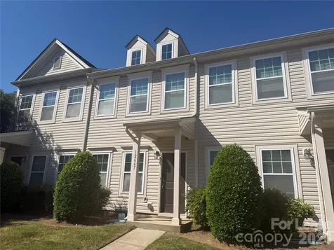 12667 Persimmon Tree Drive Charlotte NC 28273