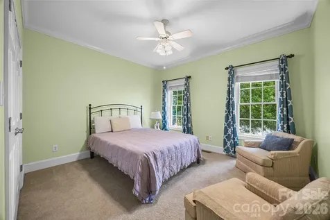 1850 Poinciana Drive York SC 29745