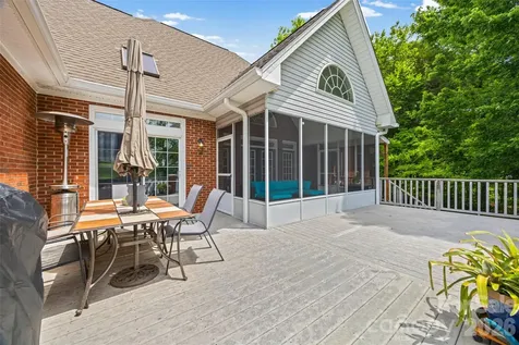 1850 Poinciana Drive York SC 29745