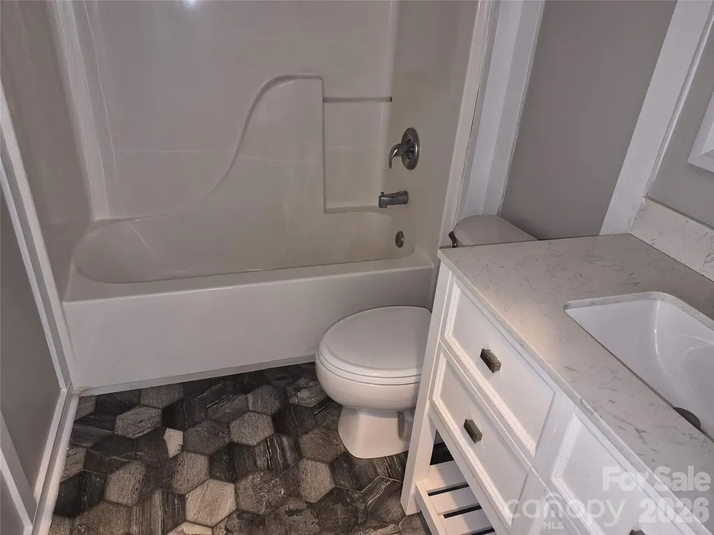 6229 Roseway Court Harrisburg NC 28075