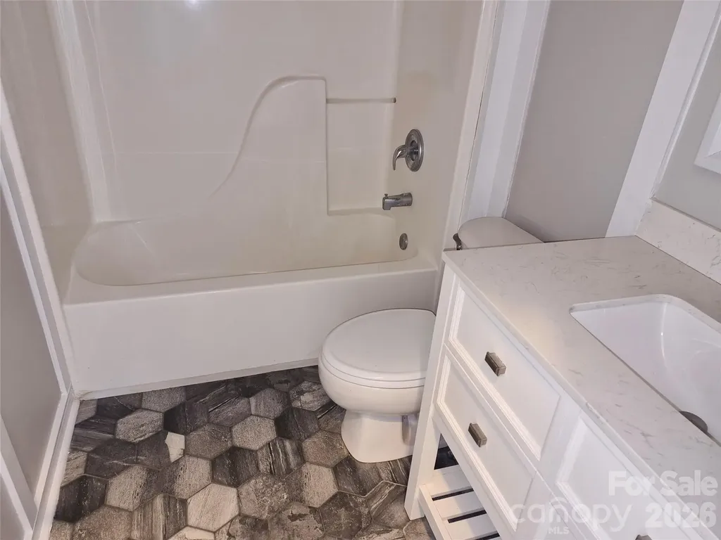 6229 Roseway Court Harrisburg NC 28075