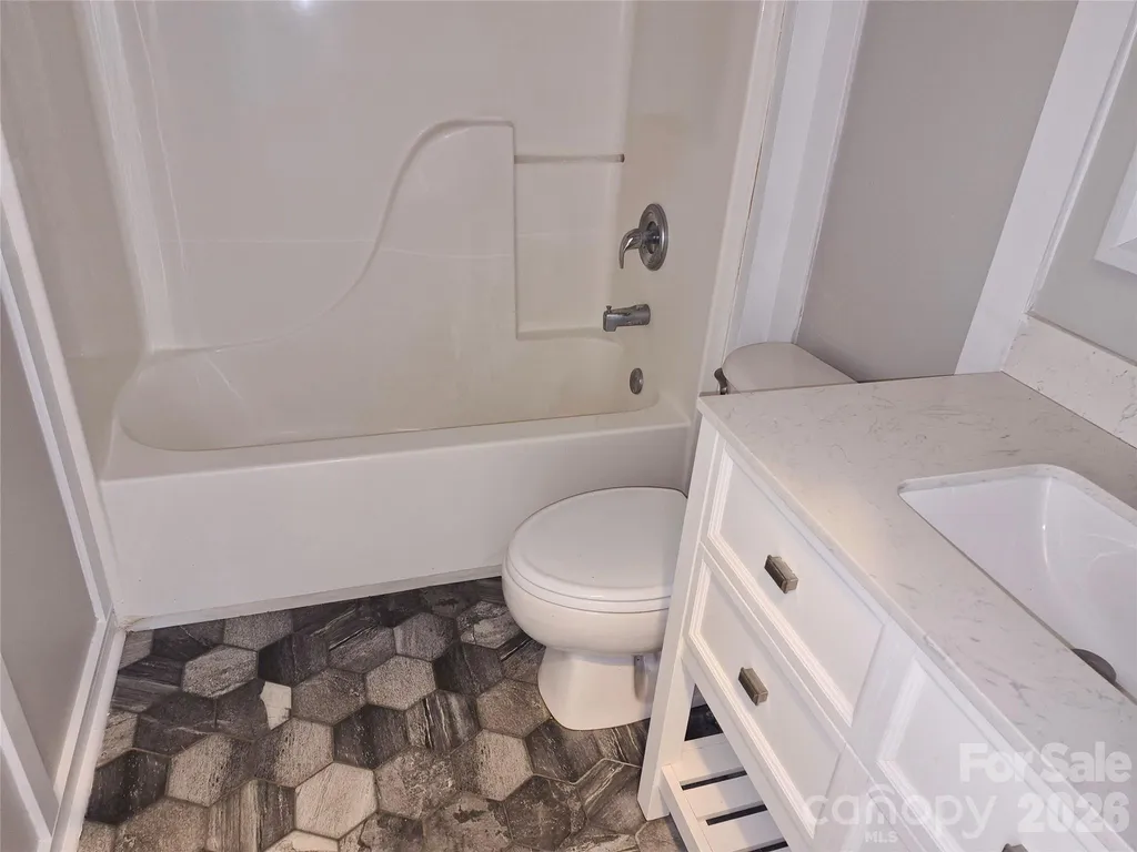 6229 Roseway Court Harrisburg NC 28075