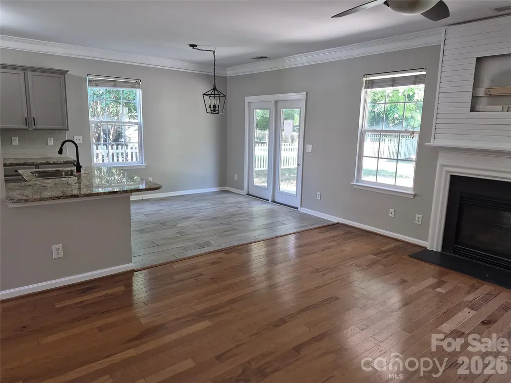 6229 Roseway Court Harrisburg NC 28075