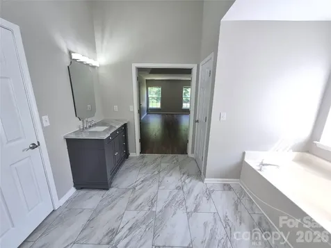 6229 Roseway Court Harrisburg NC 28075
